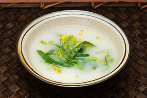 大根と菜の花のあっさりスープ